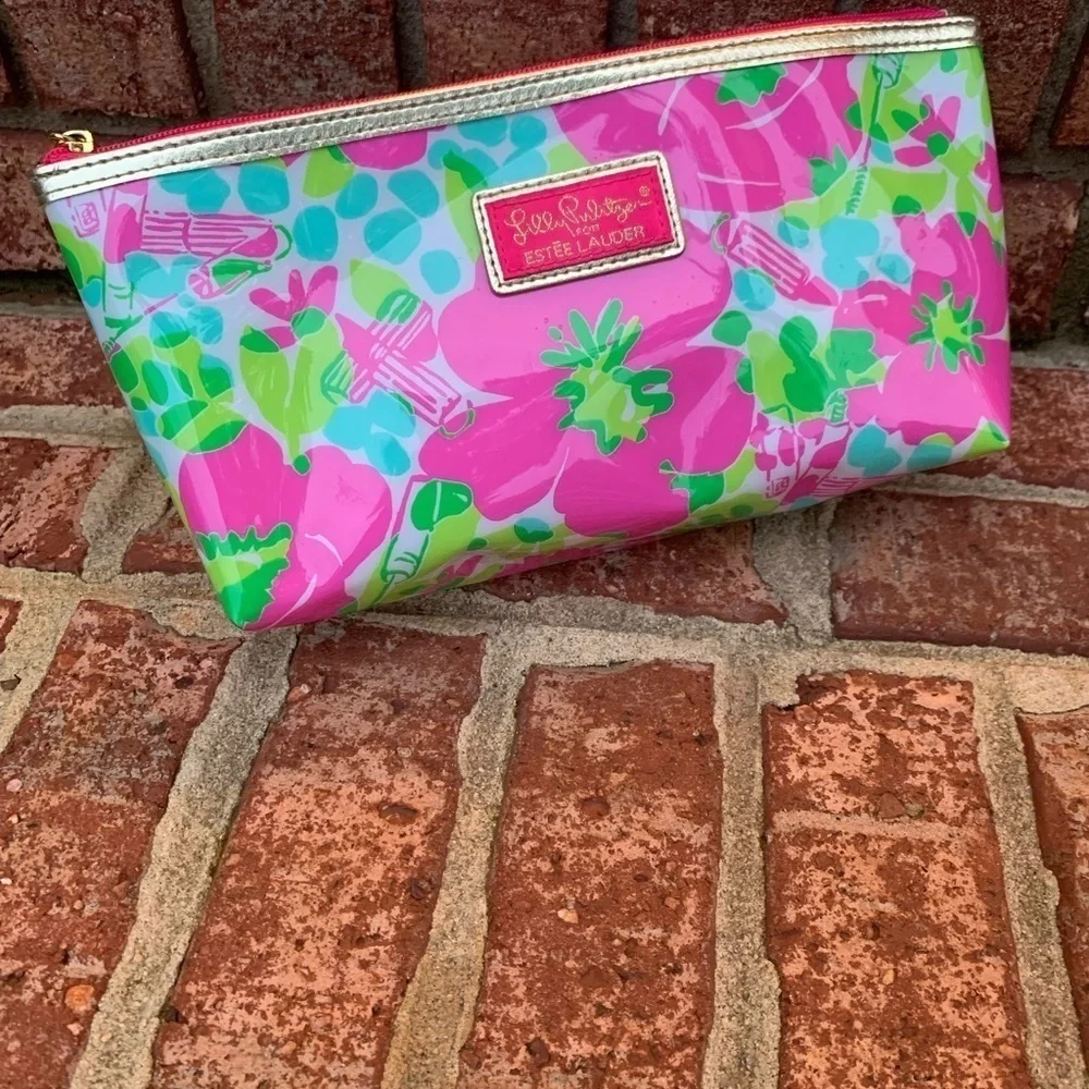 Lilly Pulitzer Estee Lauder Island Breeze Pink PVC Cosmetic Makeup Bag Zipper